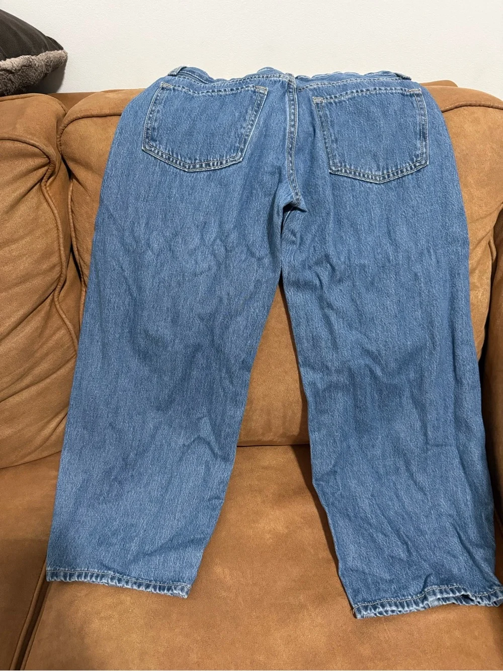 Girl’s Old Navy Mid Rise Baggy Barrel Leg Jeans